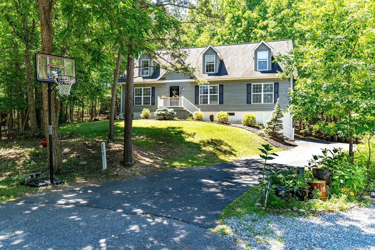 119 BURNERS CIR