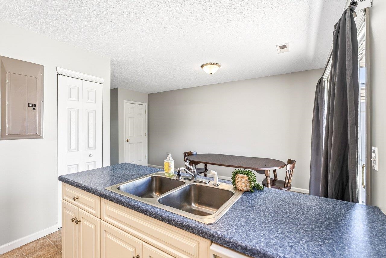 1113 PAUL REVERE CT