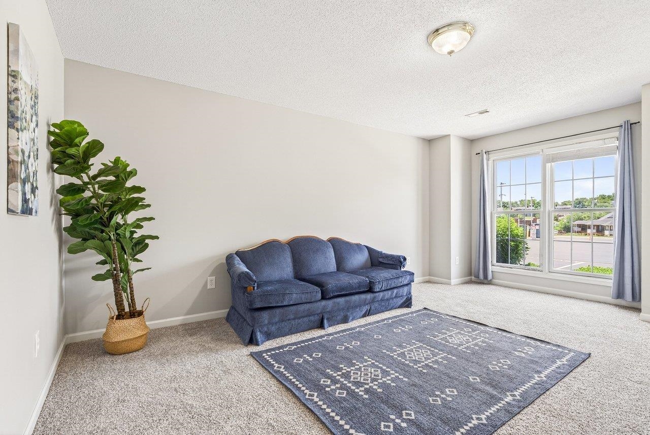 1113 PAUL REVERE CT