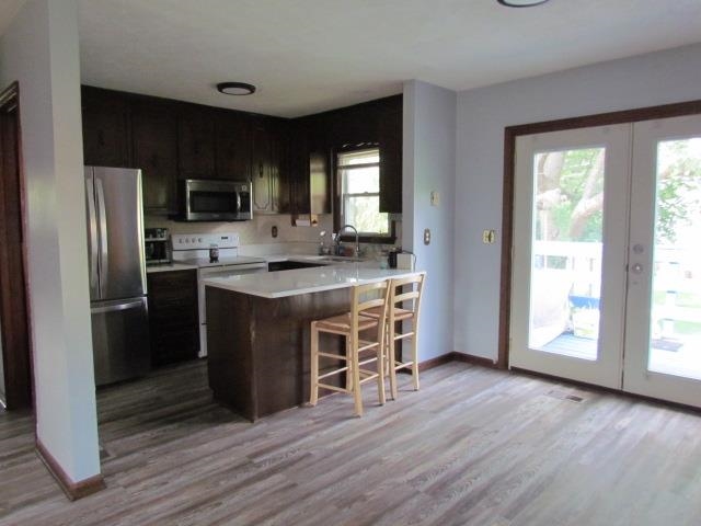 922 TALIAFERRO DR