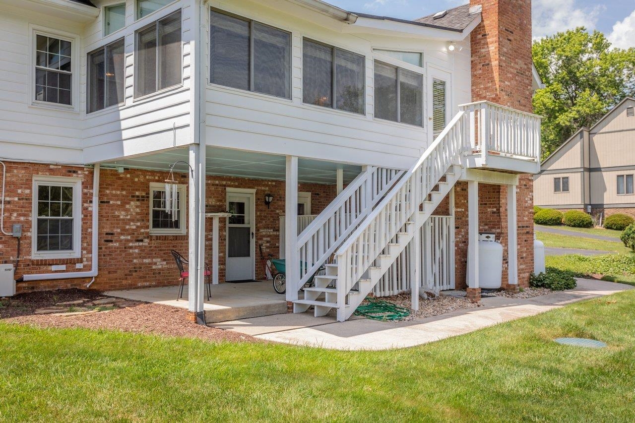 1665 MASSANETTA SPRINGS RD
