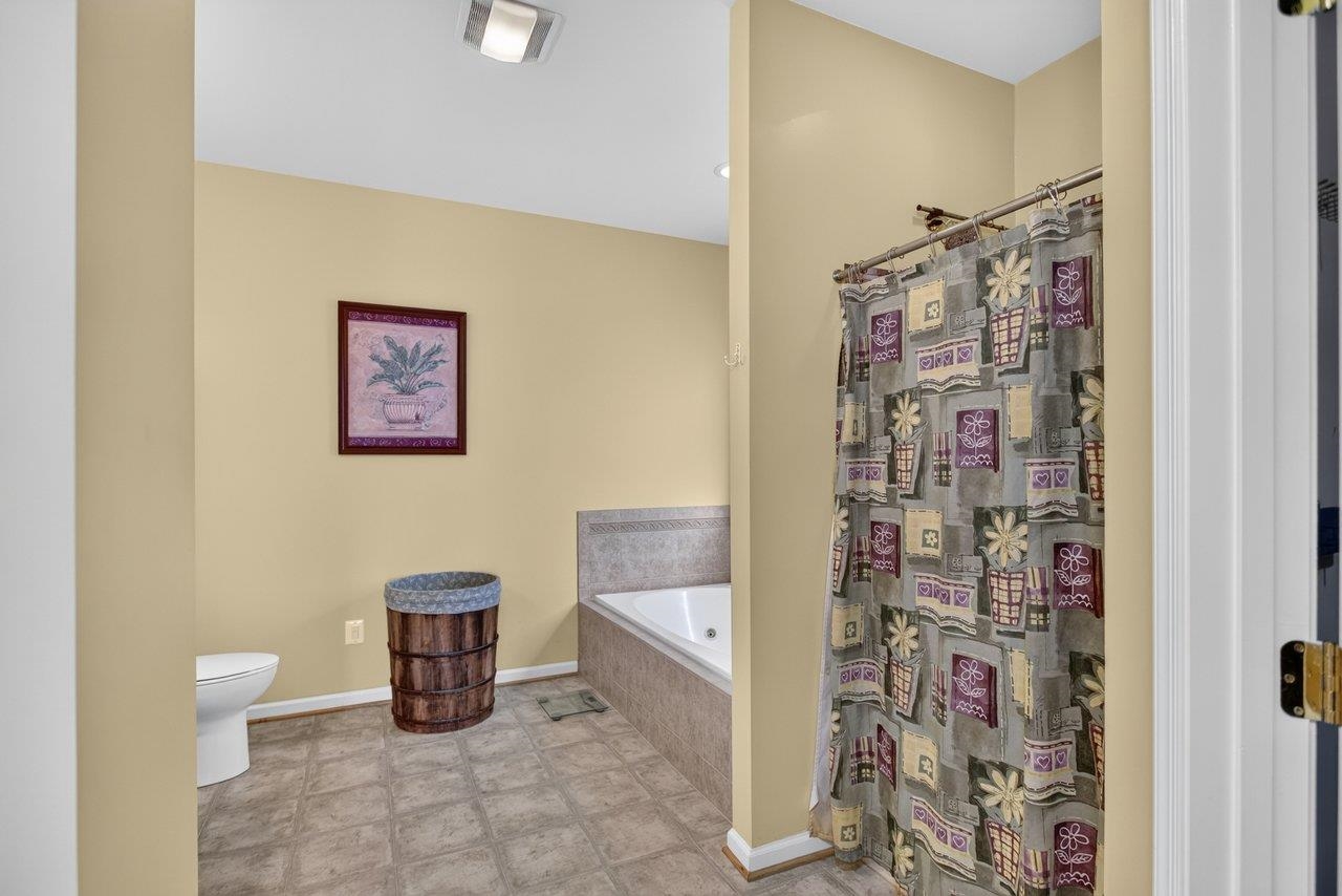 120 DAVID CIR