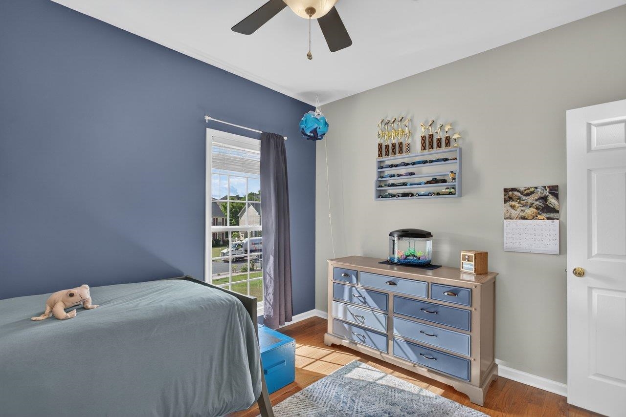 120 DAVID CIR