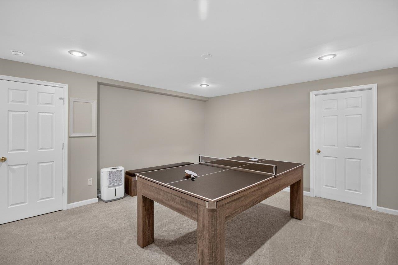 120 DAVID CIR