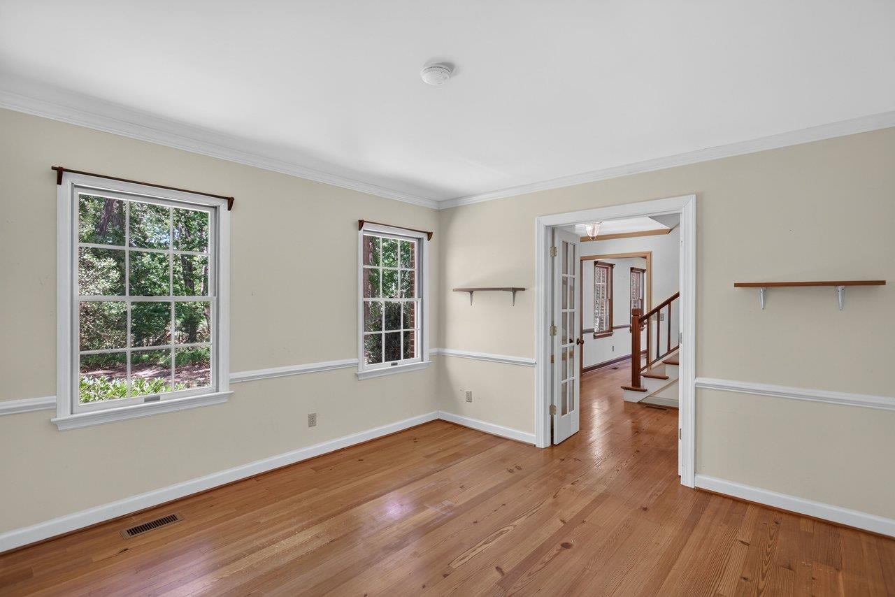 926 TRINITY CHURCH RD