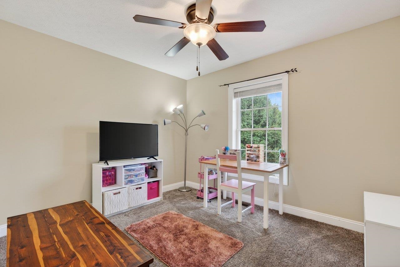 264 DYLAN CIR