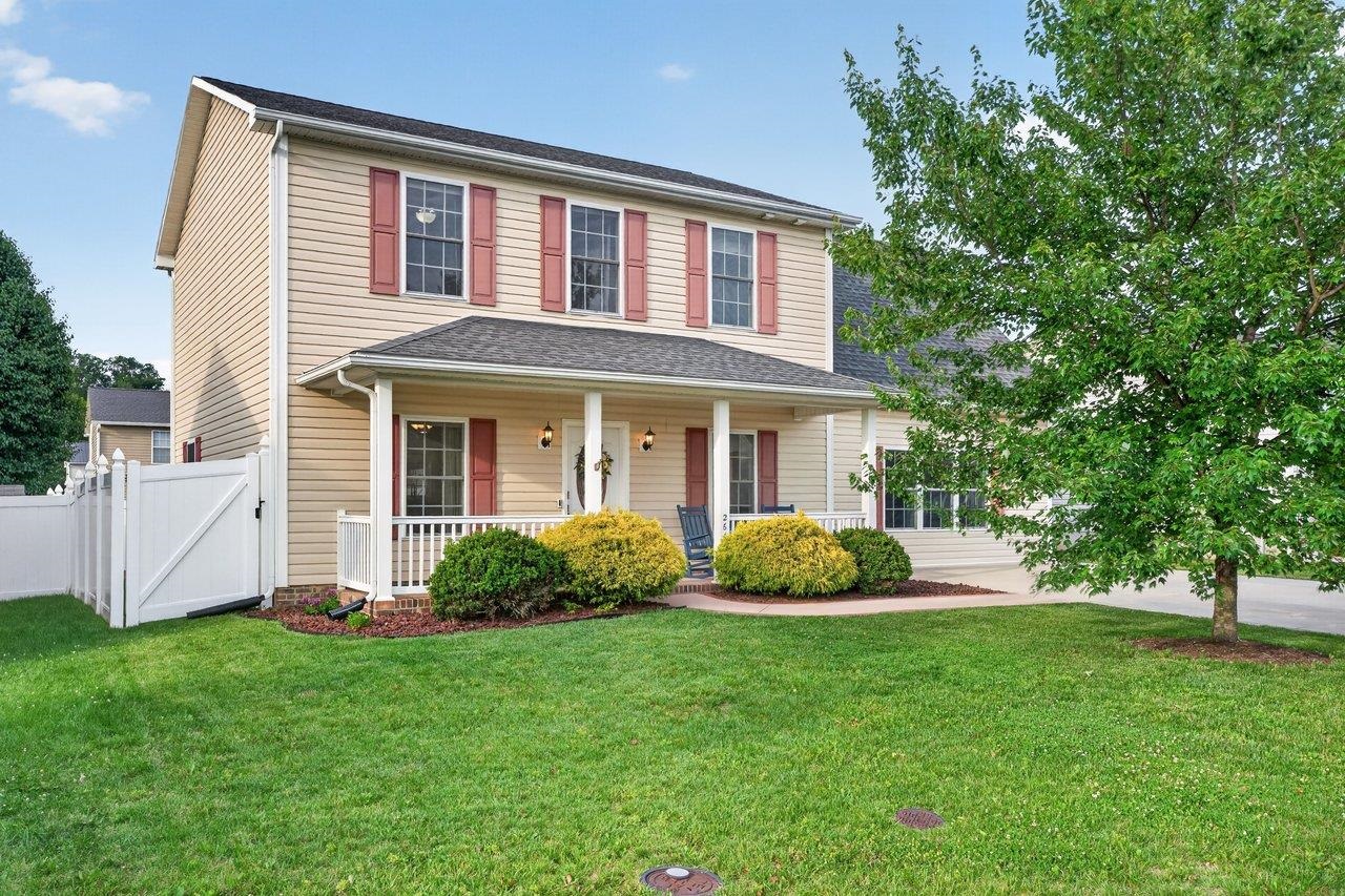 264 DYLAN CIR