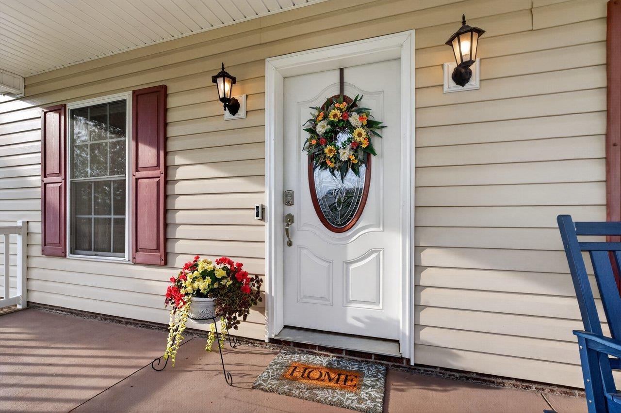 264 DYLAN CIR
