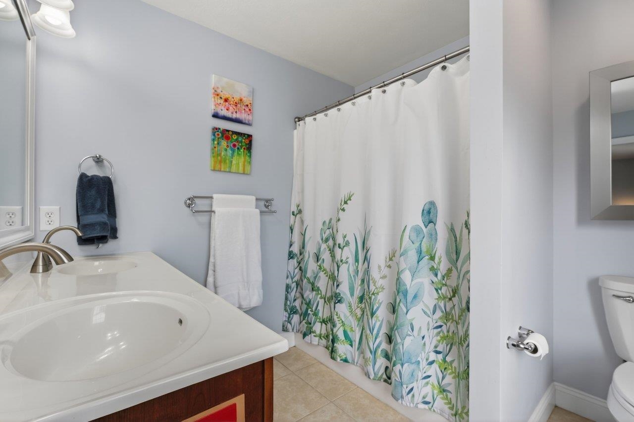 264 DYLAN CIR