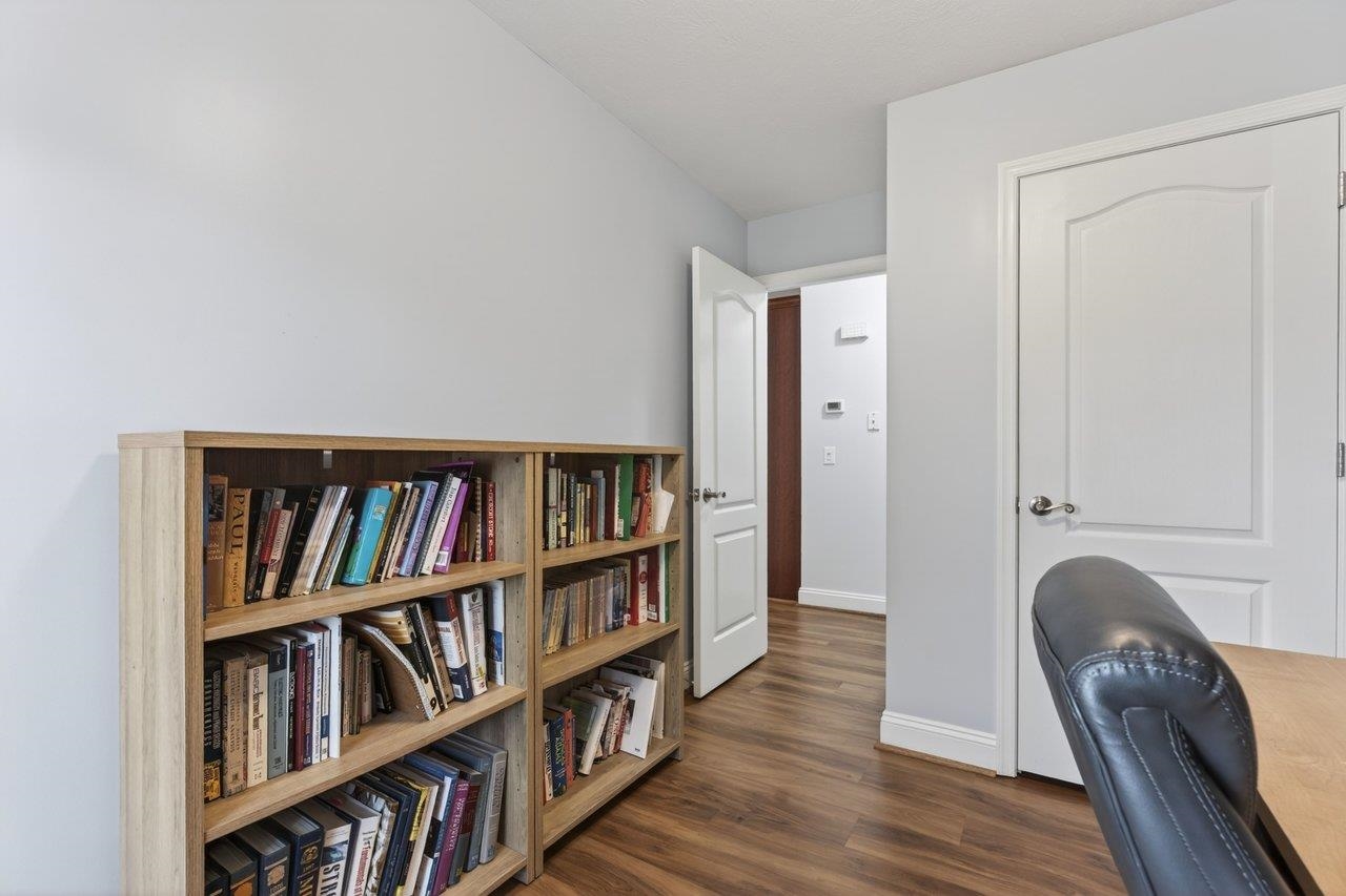264 DYLAN CIR