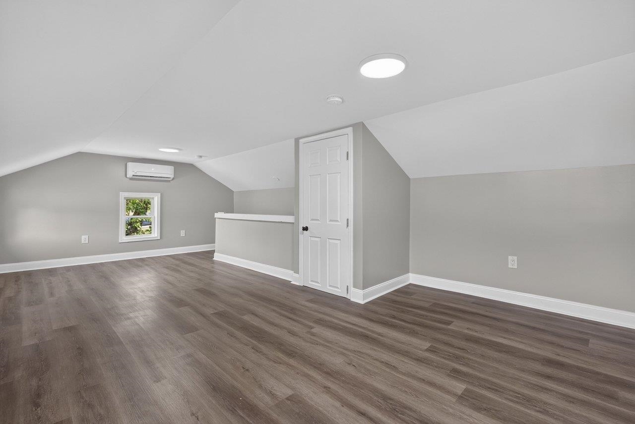 577 POND AVE