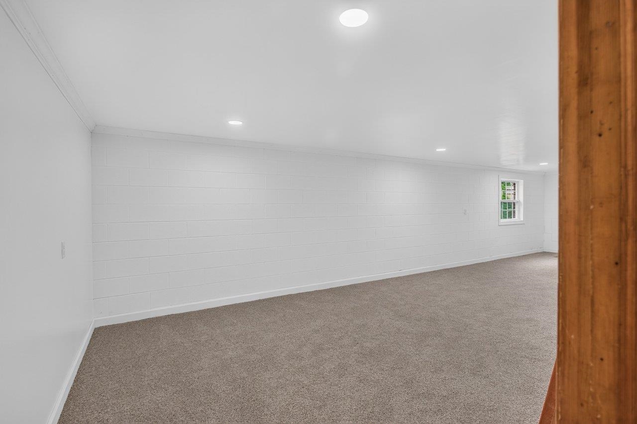 937 WREN WAY