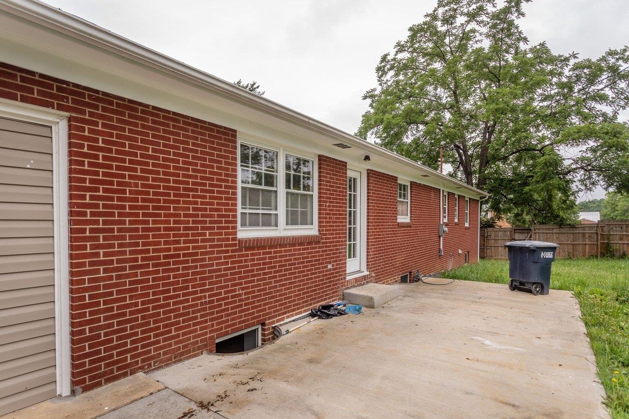 937 WREN WAY