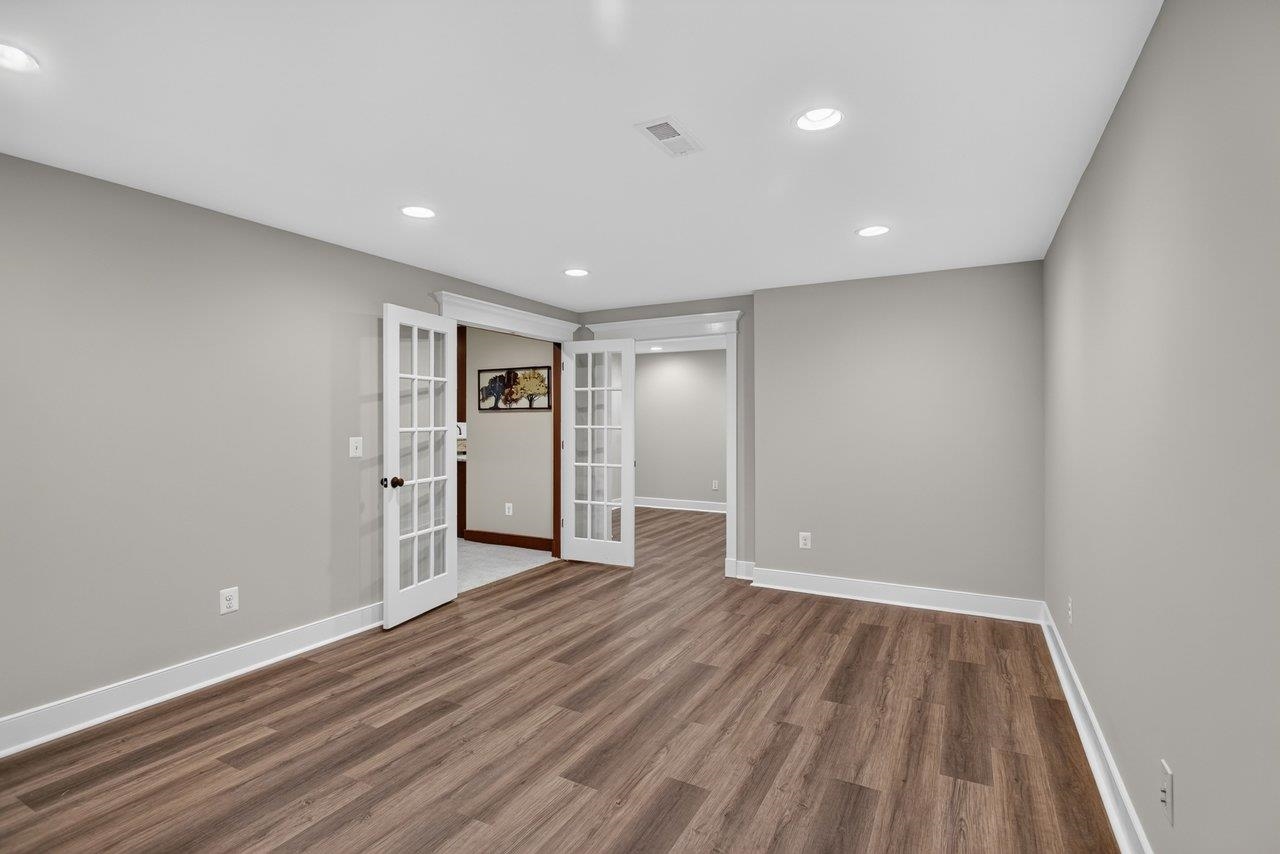 3371 VERA VISTA PATH