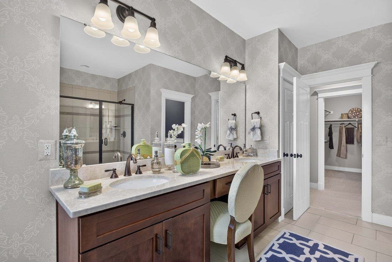 3371 VERA VISTA PATH