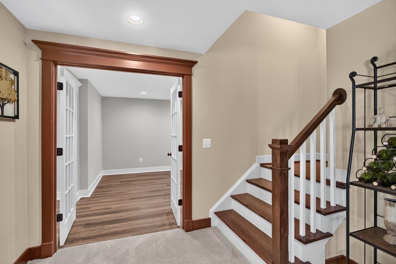 3371 VERA VISTA PATH