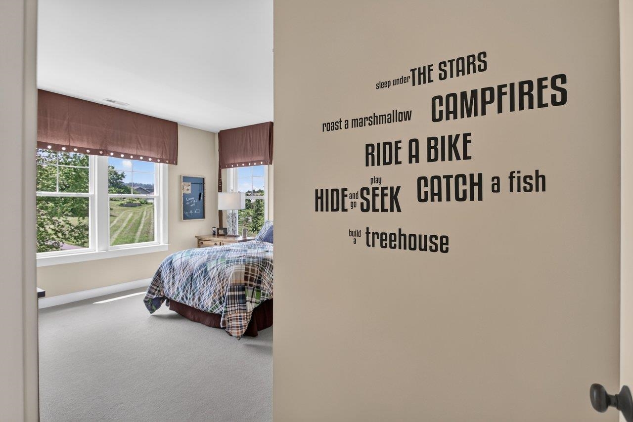 3371 VERA VISTA PATH