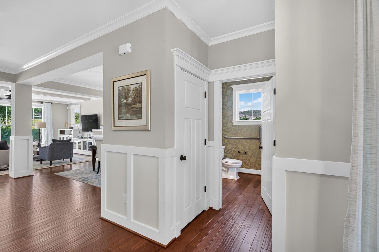 3371 VERA VISTA PATH