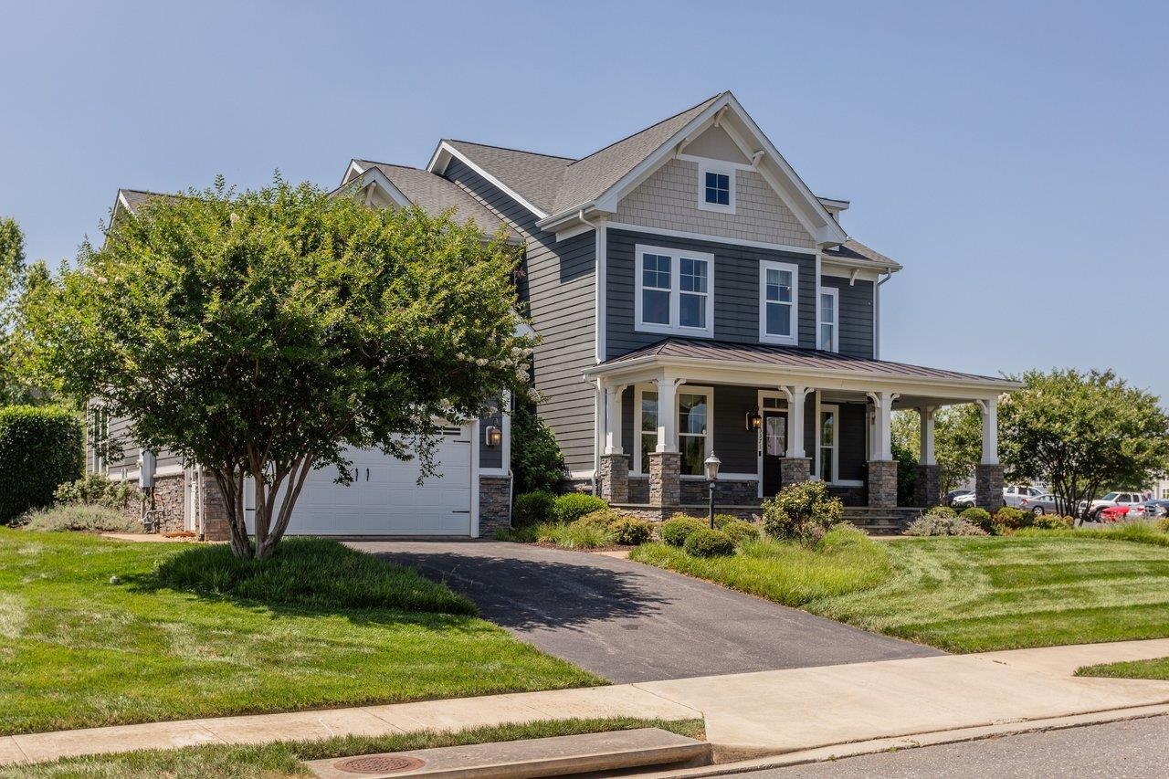 3371 VERA VISTA PATH