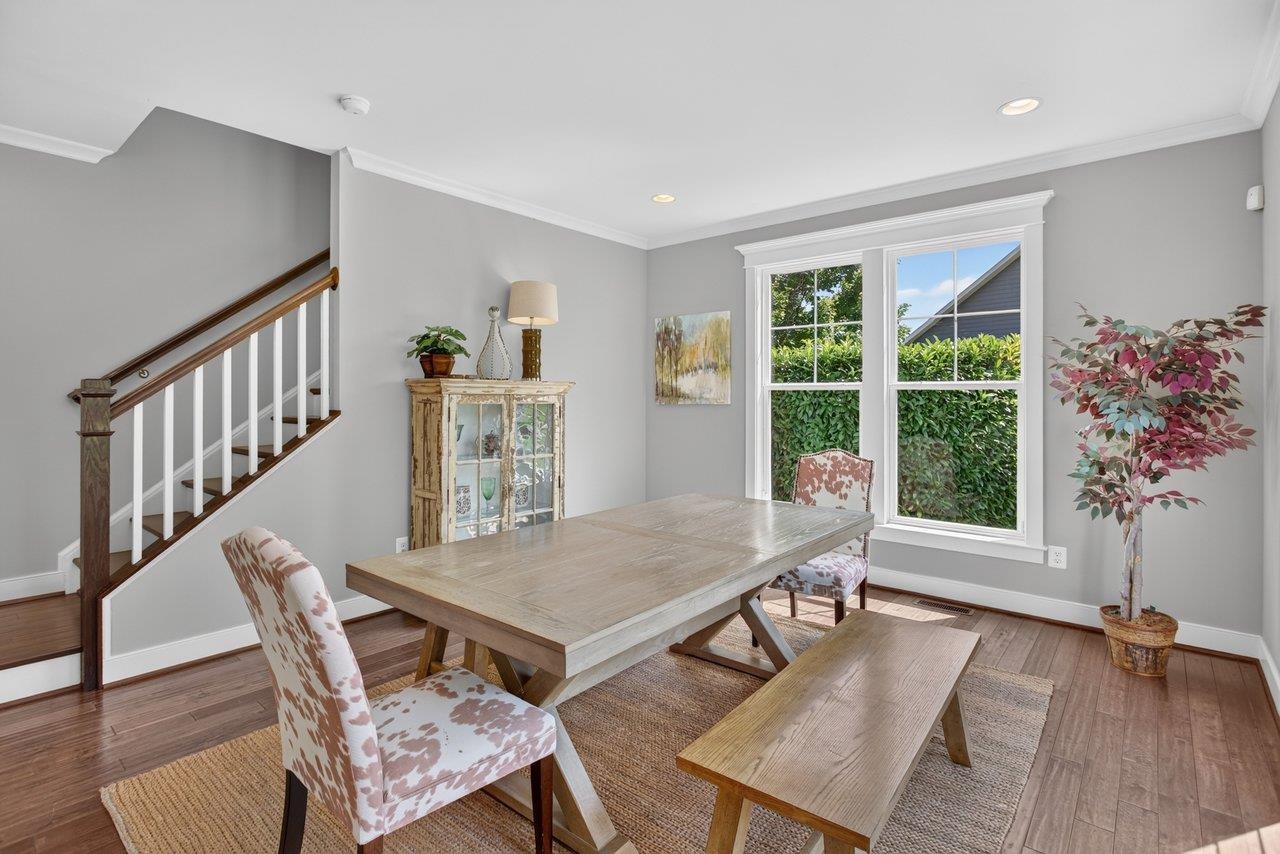 3371 VERA VISTA PATH