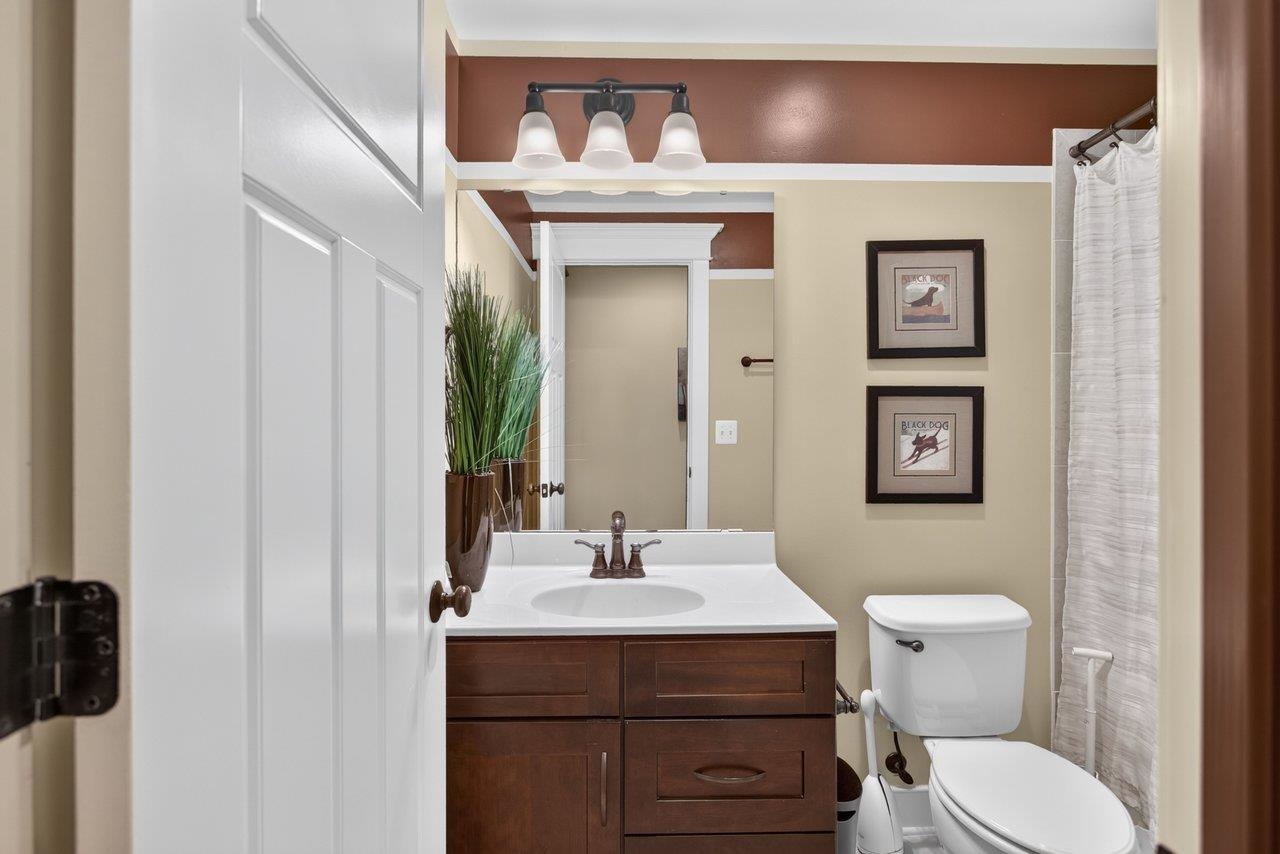 3371 VERA VISTA PATH