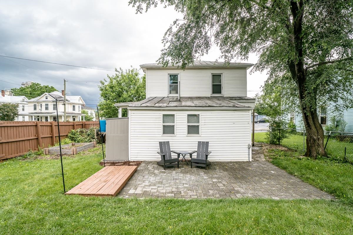 383 COLLICELLO ST