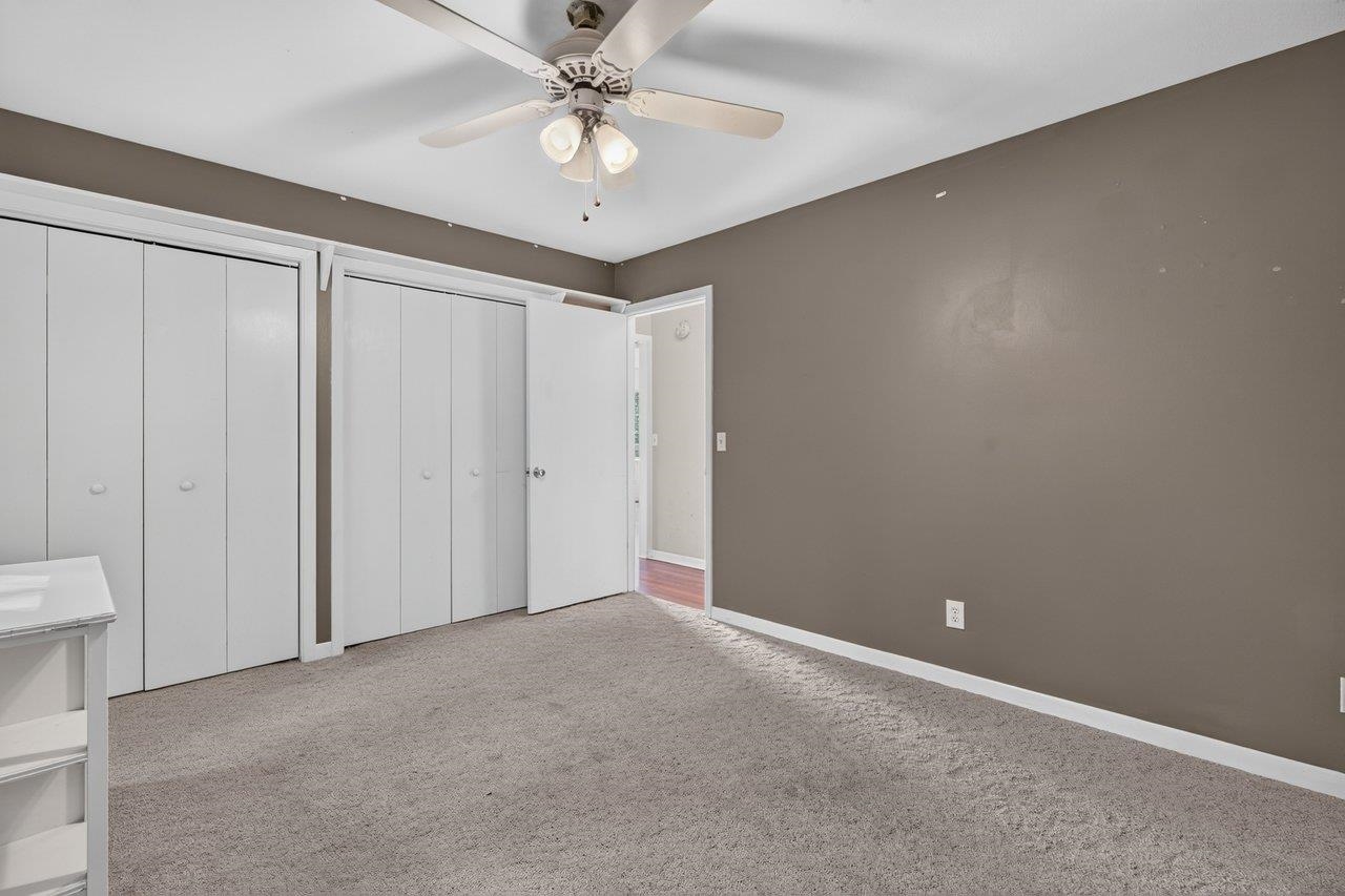 1170 LINCOLNSHIRE DR
