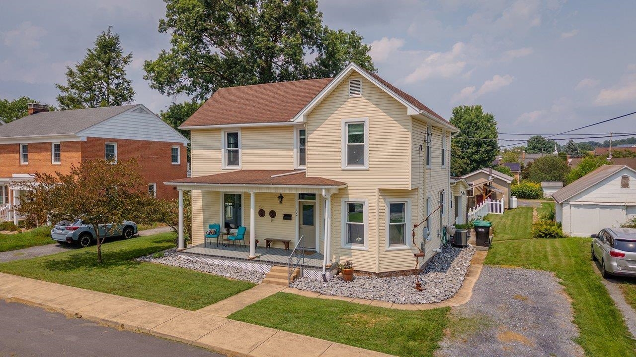 308 BROAD ST