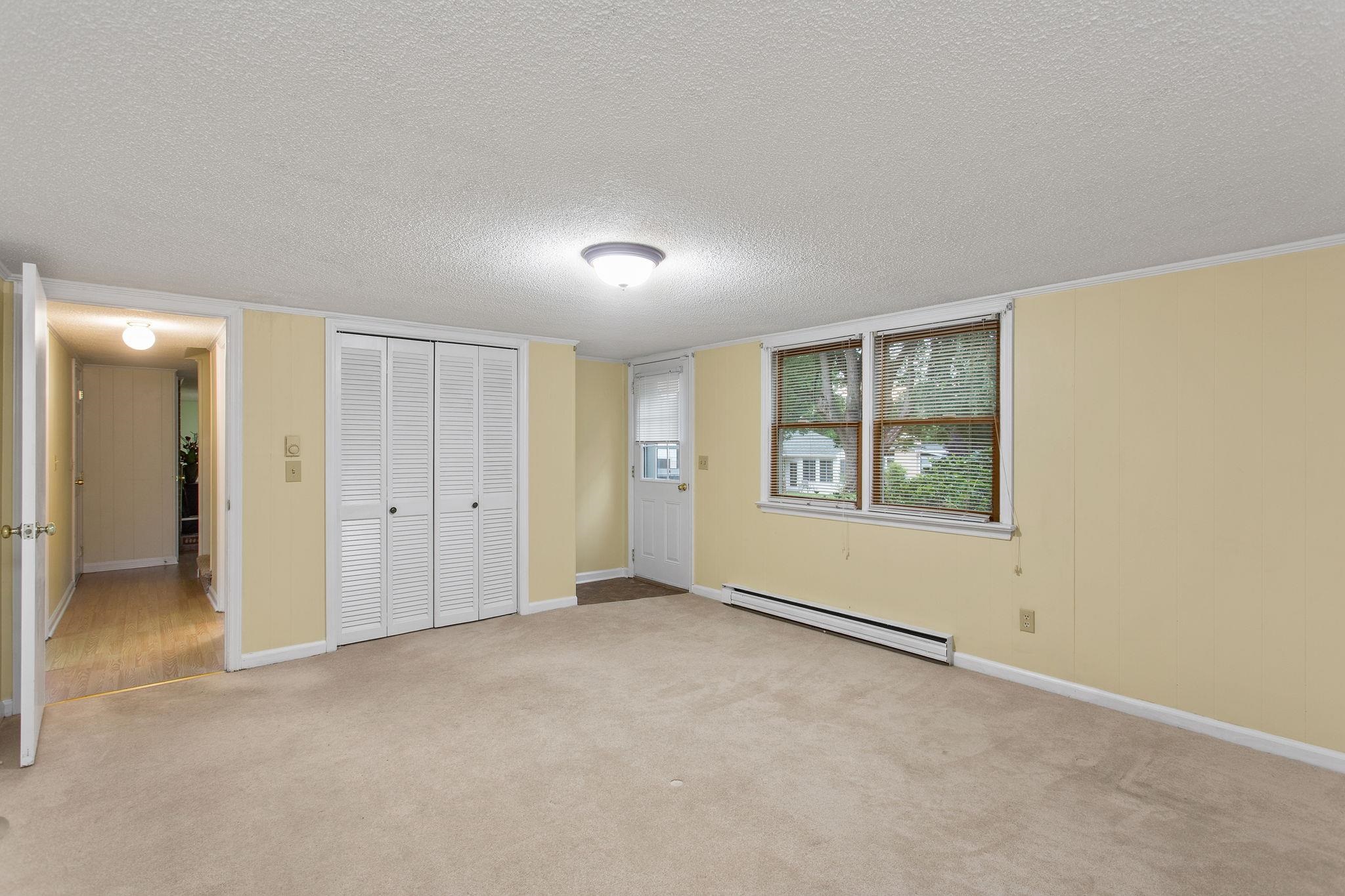 206 BELMONT DR