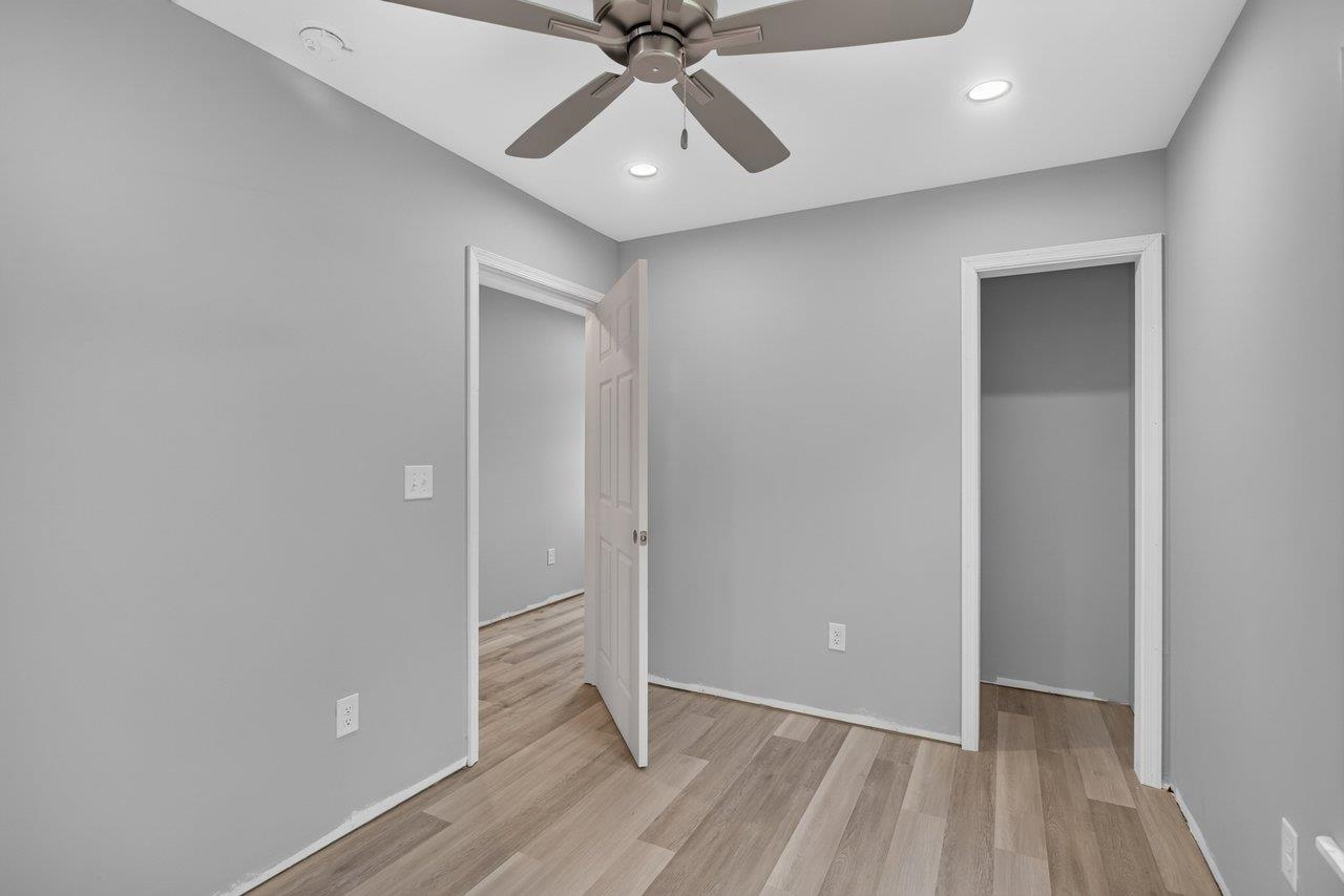395 TRENTON AVE