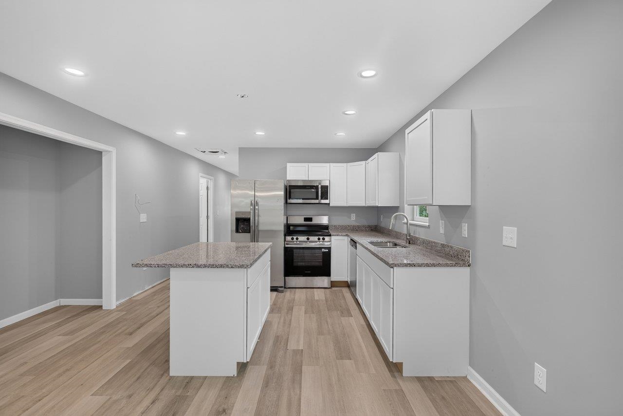 395 TRENTON AVE