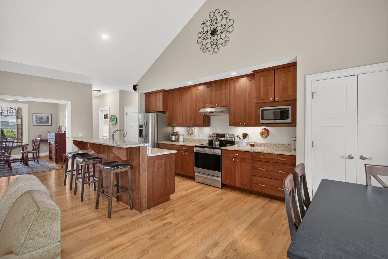 1540 MARIGOLD CIR
