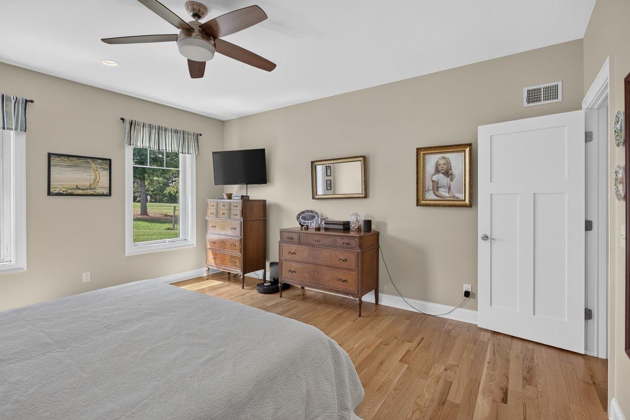 1540 MARIGOLD CIR