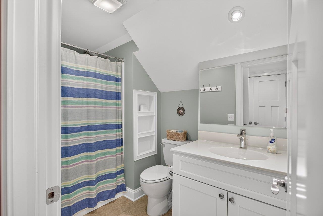1540 MARIGOLD CIR