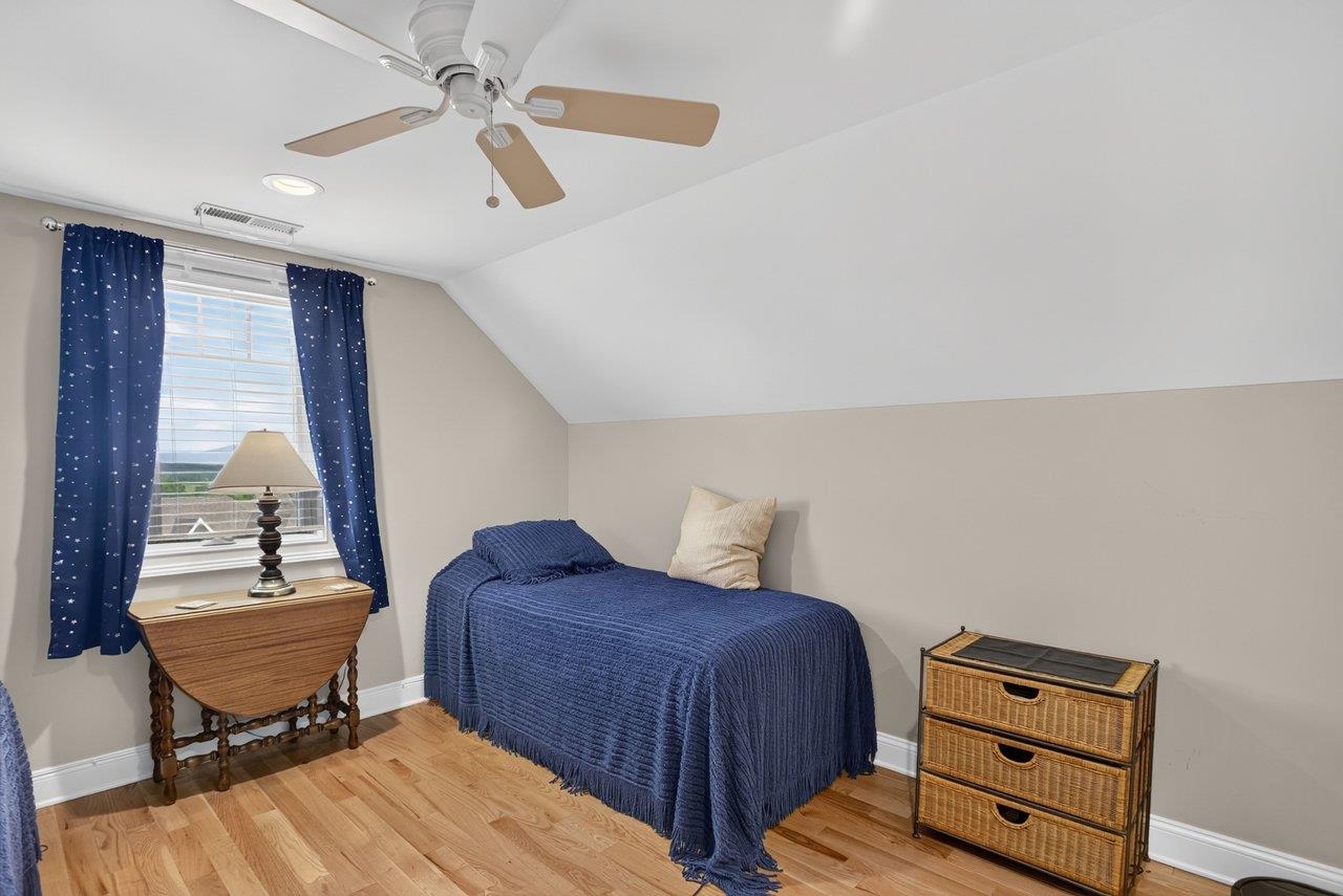 1540 MARIGOLD CIR