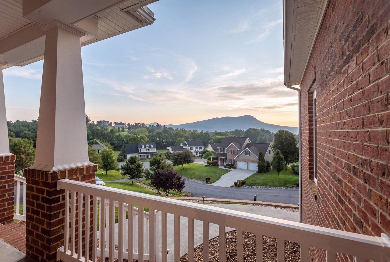 1540 MARIGOLD CIR