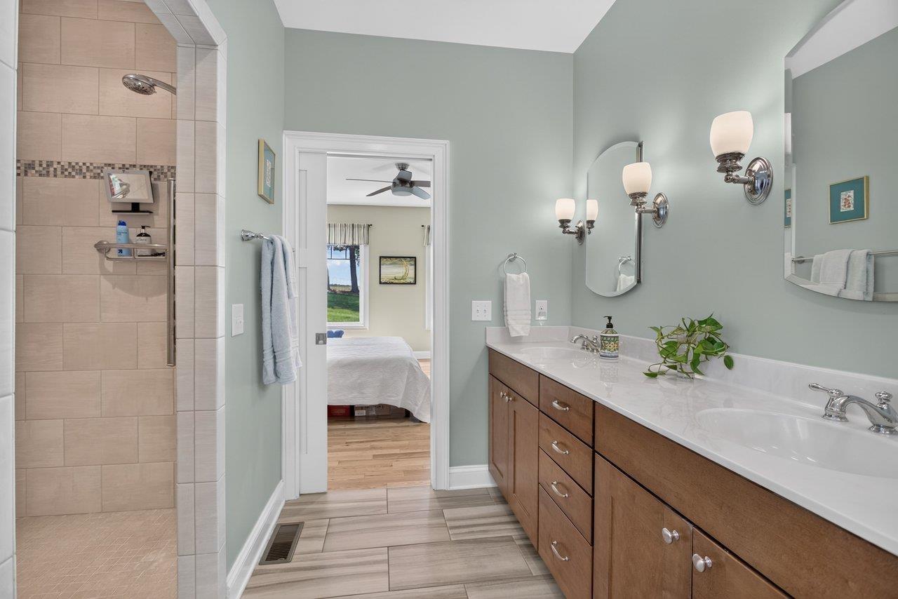 1540 MARIGOLD CIR