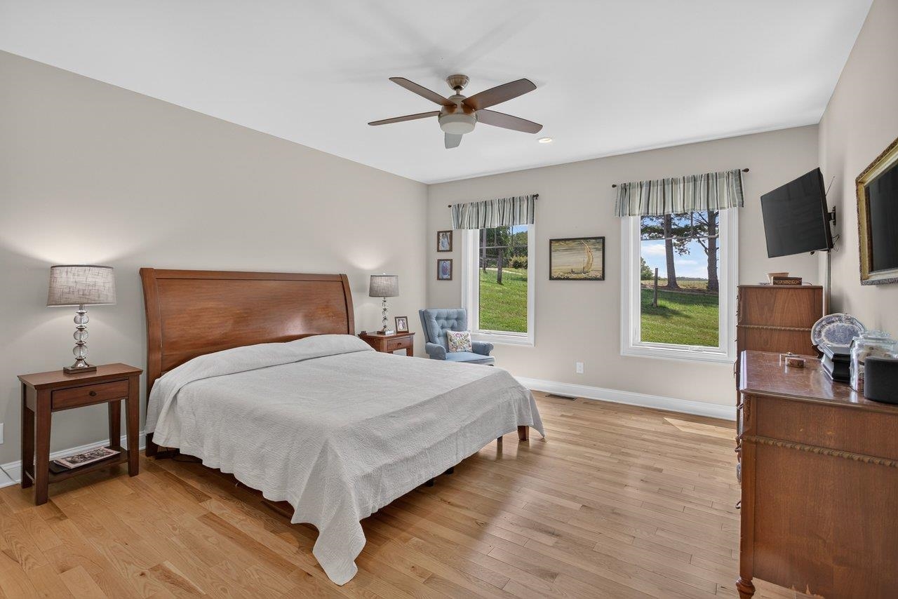 1540 MARIGOLD CIR