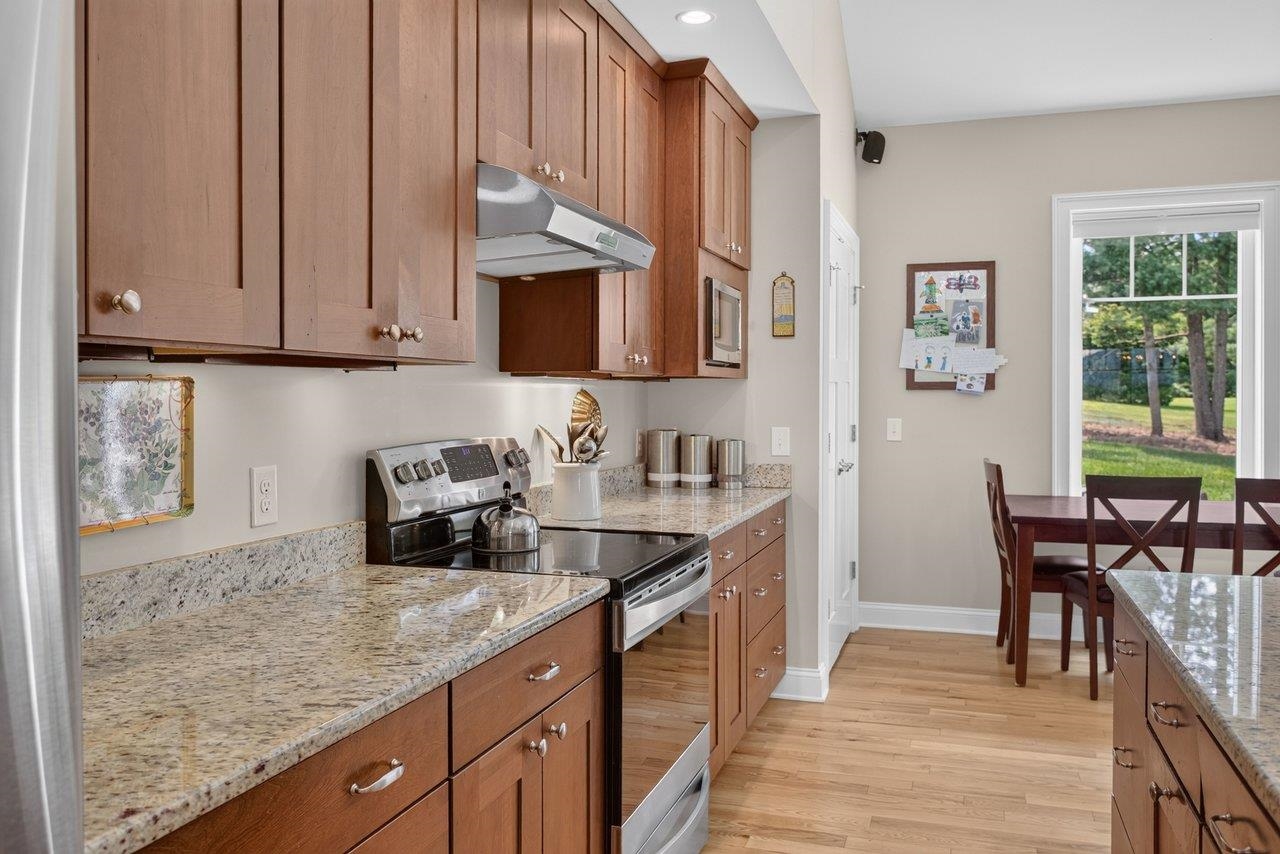 1540 MARIGOLD CIR