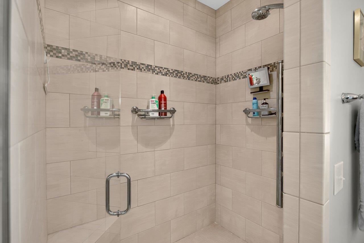 1540 MARIGOLD CIR