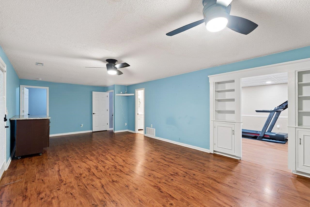 144 CROSS KEYS CT