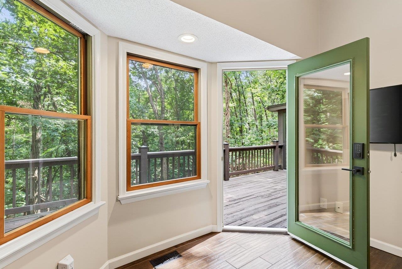 144 CROSS KEYS CT
