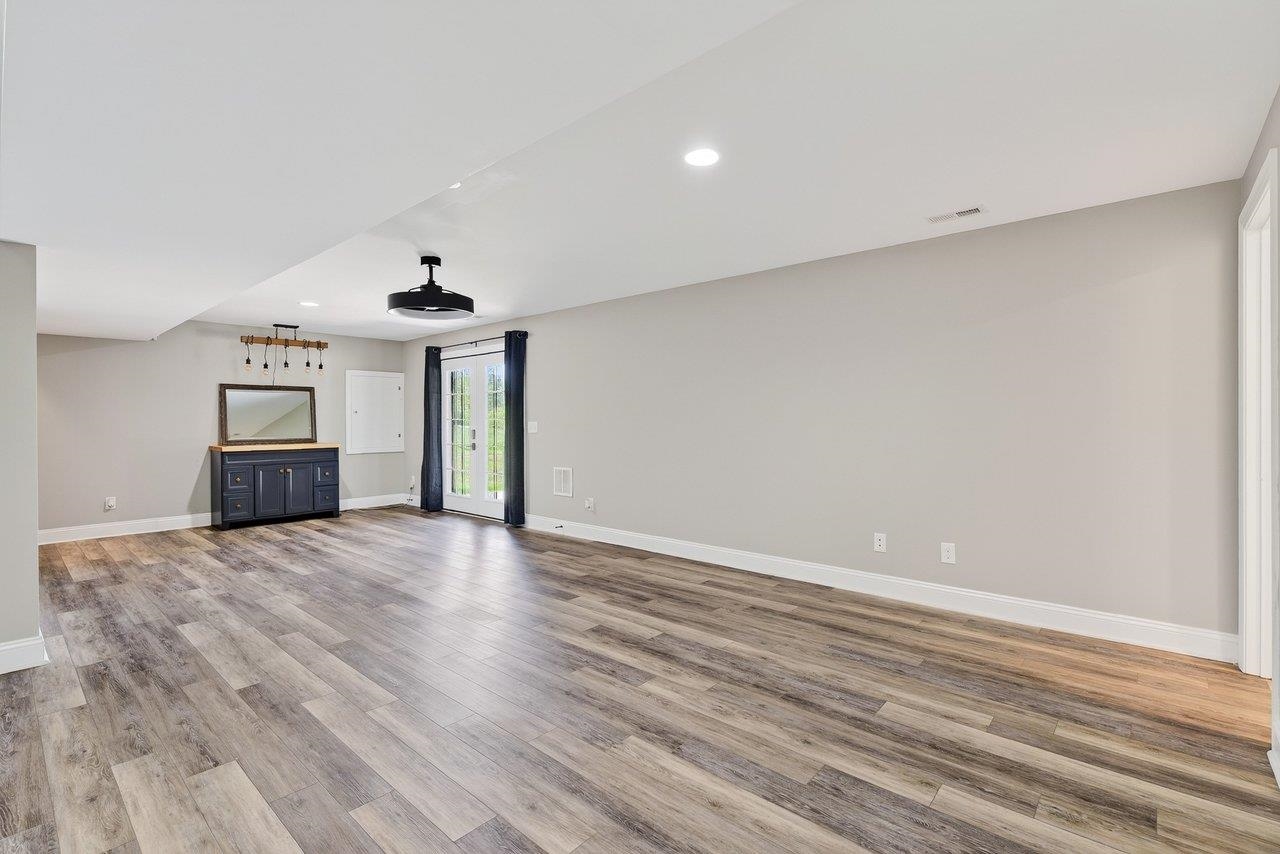 8340 OVERBROOK DR