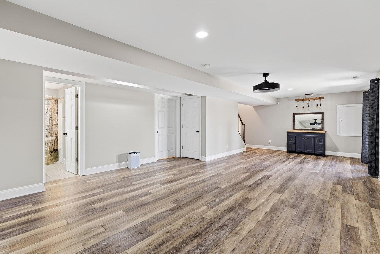 8340 OVERBROOK DR