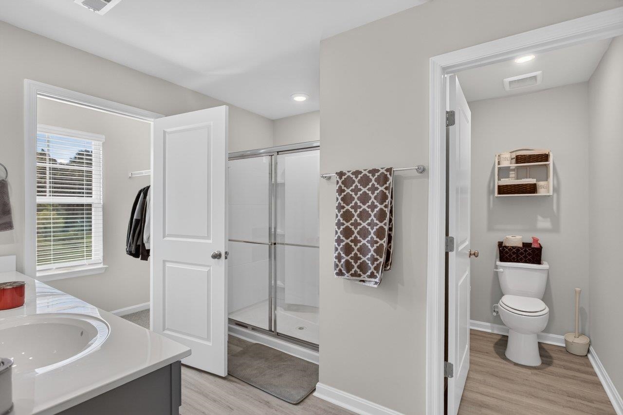 115 WATERFRONT DR