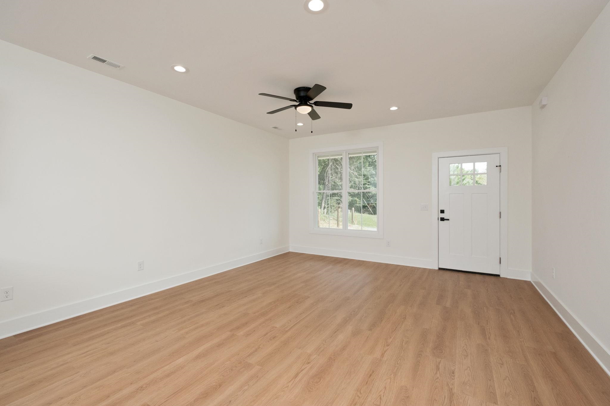 487 POCAHONTAS AVE