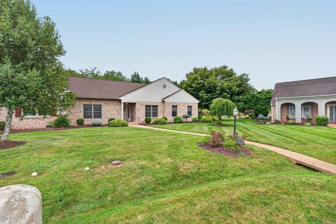 3267 MESINETTO CREEK DR