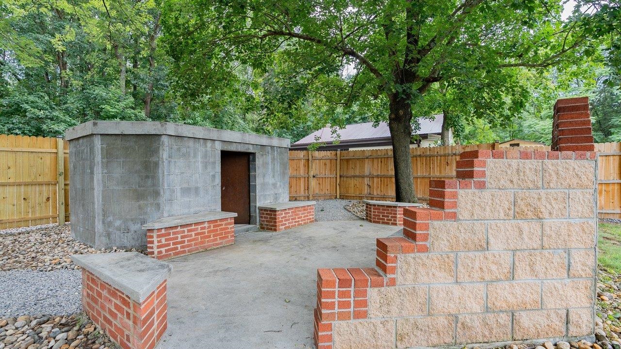 3066 MOUNTAIN FARM RD