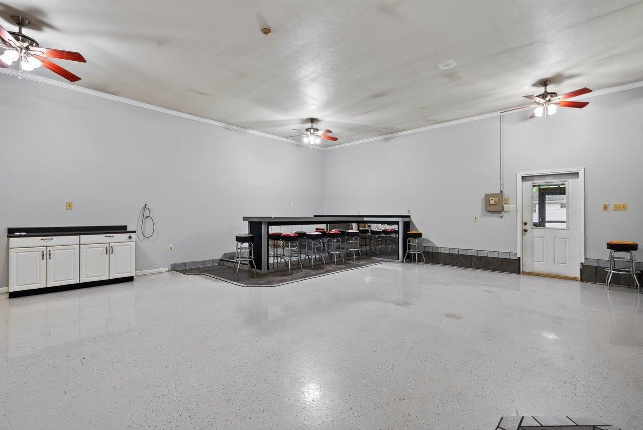 3066 MOUNTAIN FARM RD