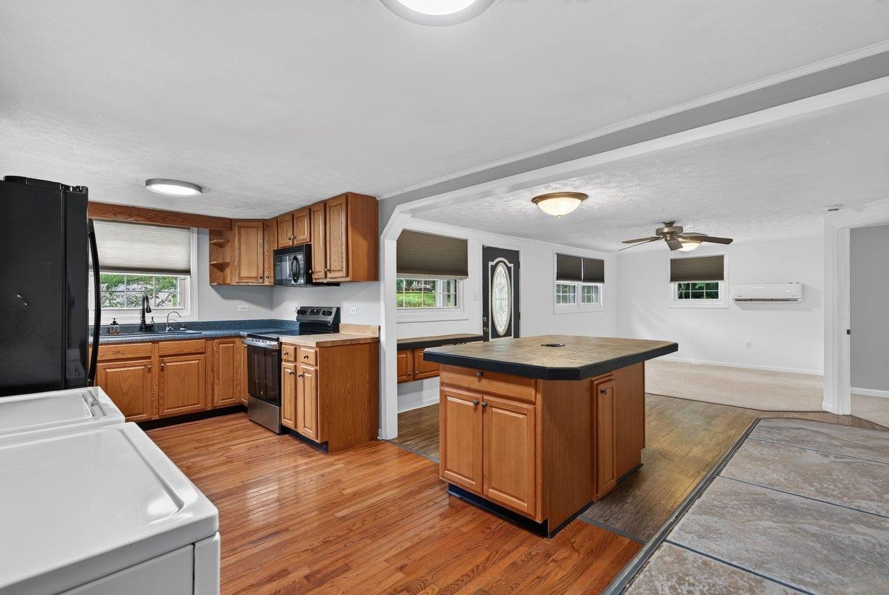 3066 MOUNTAIN FARM RD